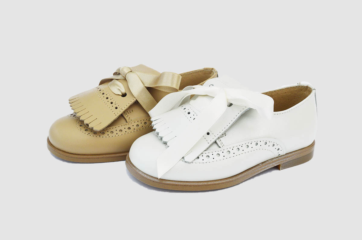 Zapato blucher lengüeta ceremonia niños
