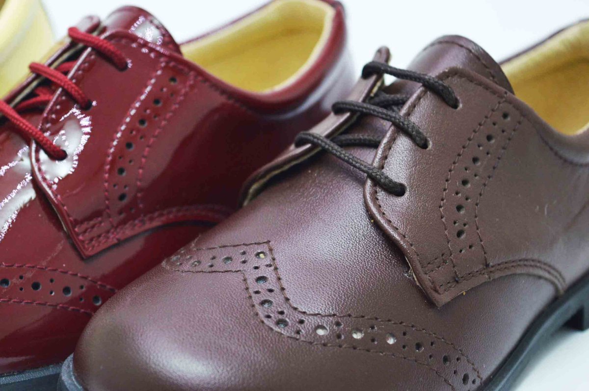 Zapato blucher picado ceremonia niño - Imagen 9