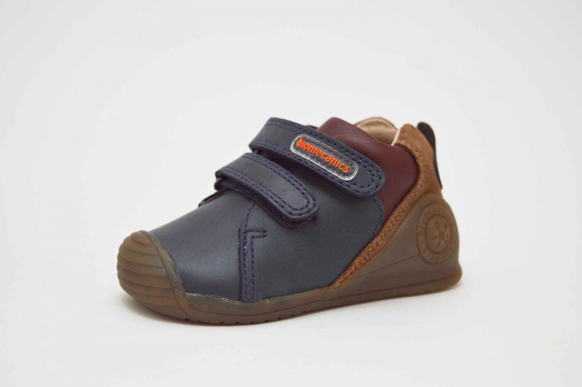 Bota Biomecanics niño