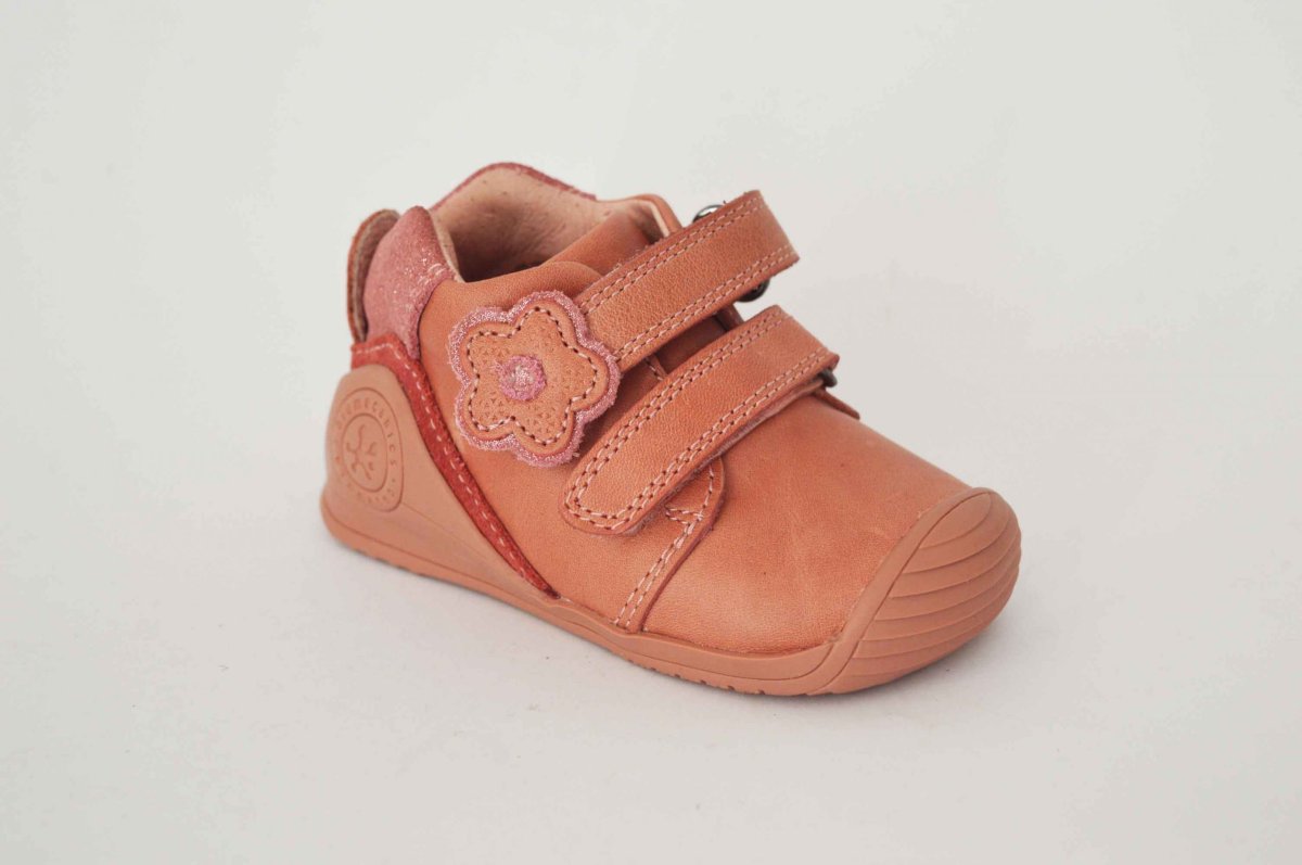 Bota Biomecanics niña