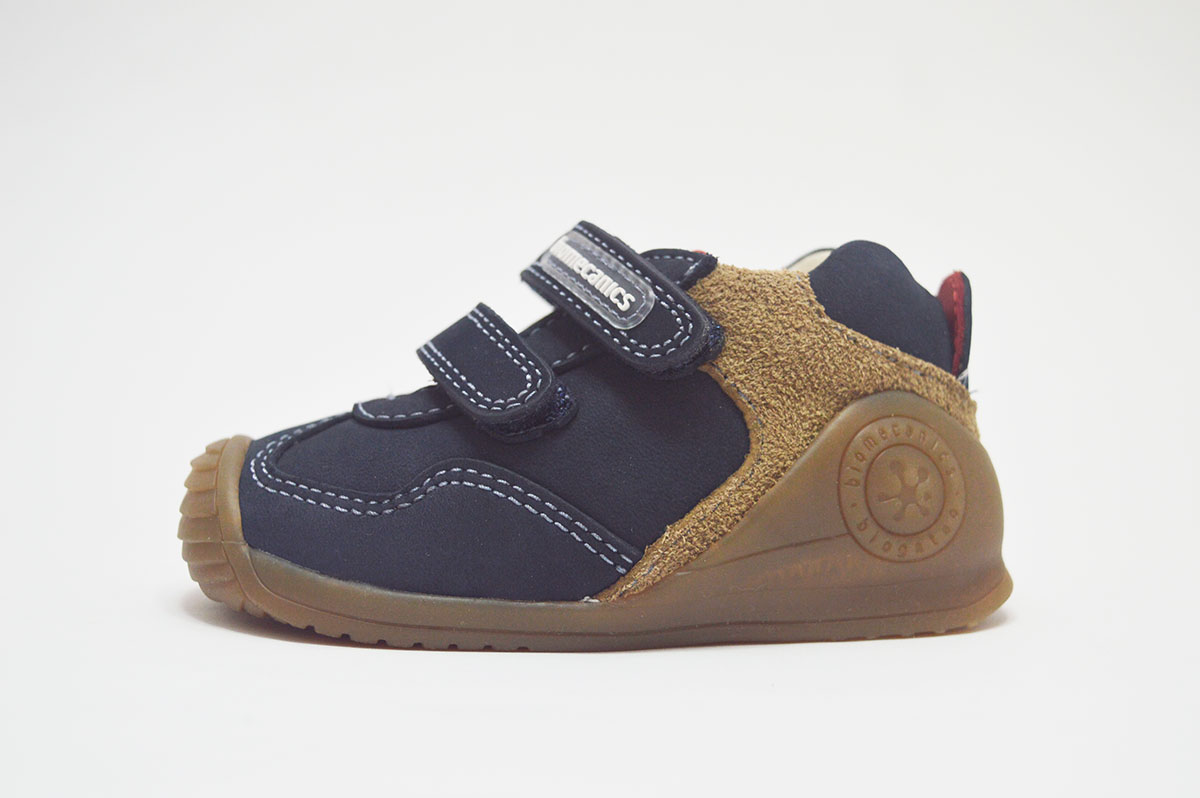 Bota azul combinada con camel niño Biomecanics - Imagen 3