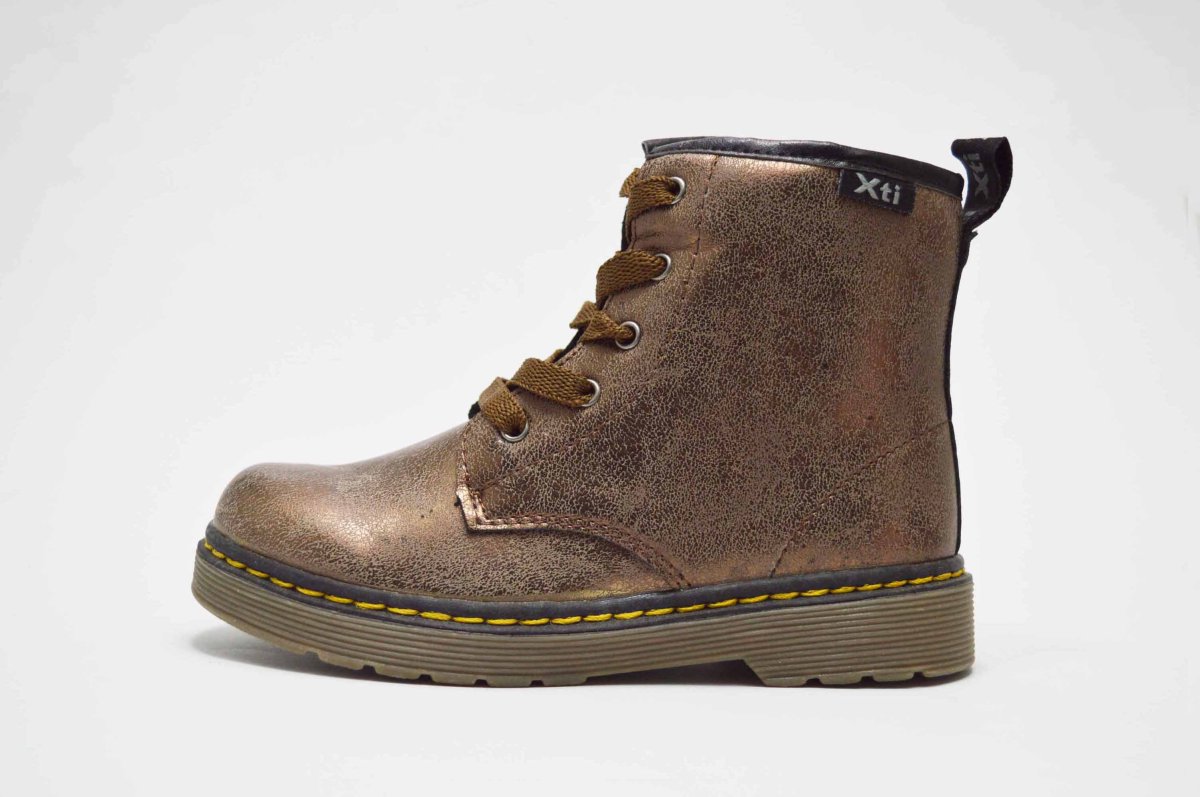 Botas estilo militar tonos metalizados niña - Imagen 4