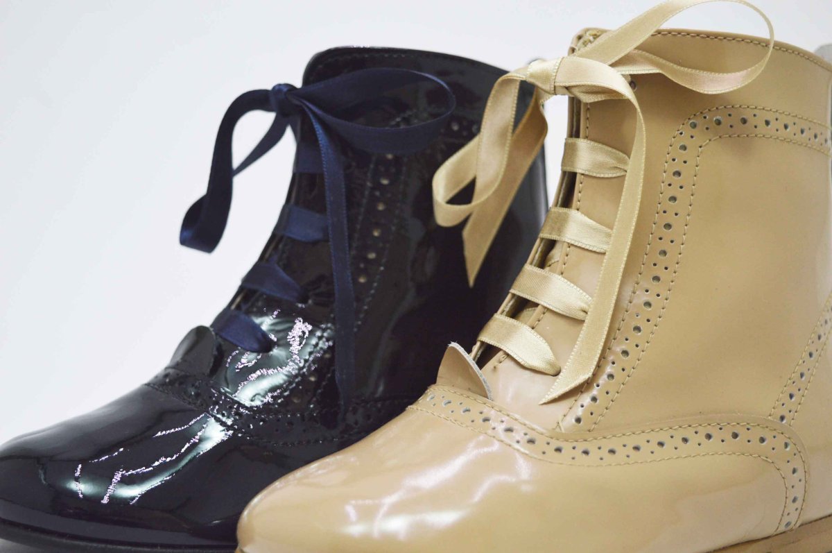 Botas pascualas niñas charol - Imagen 4