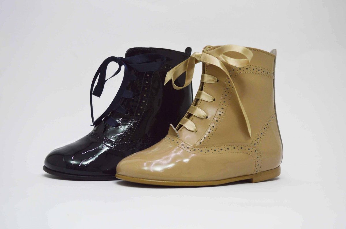 Botas pascualas niñas charol - Imagen 3