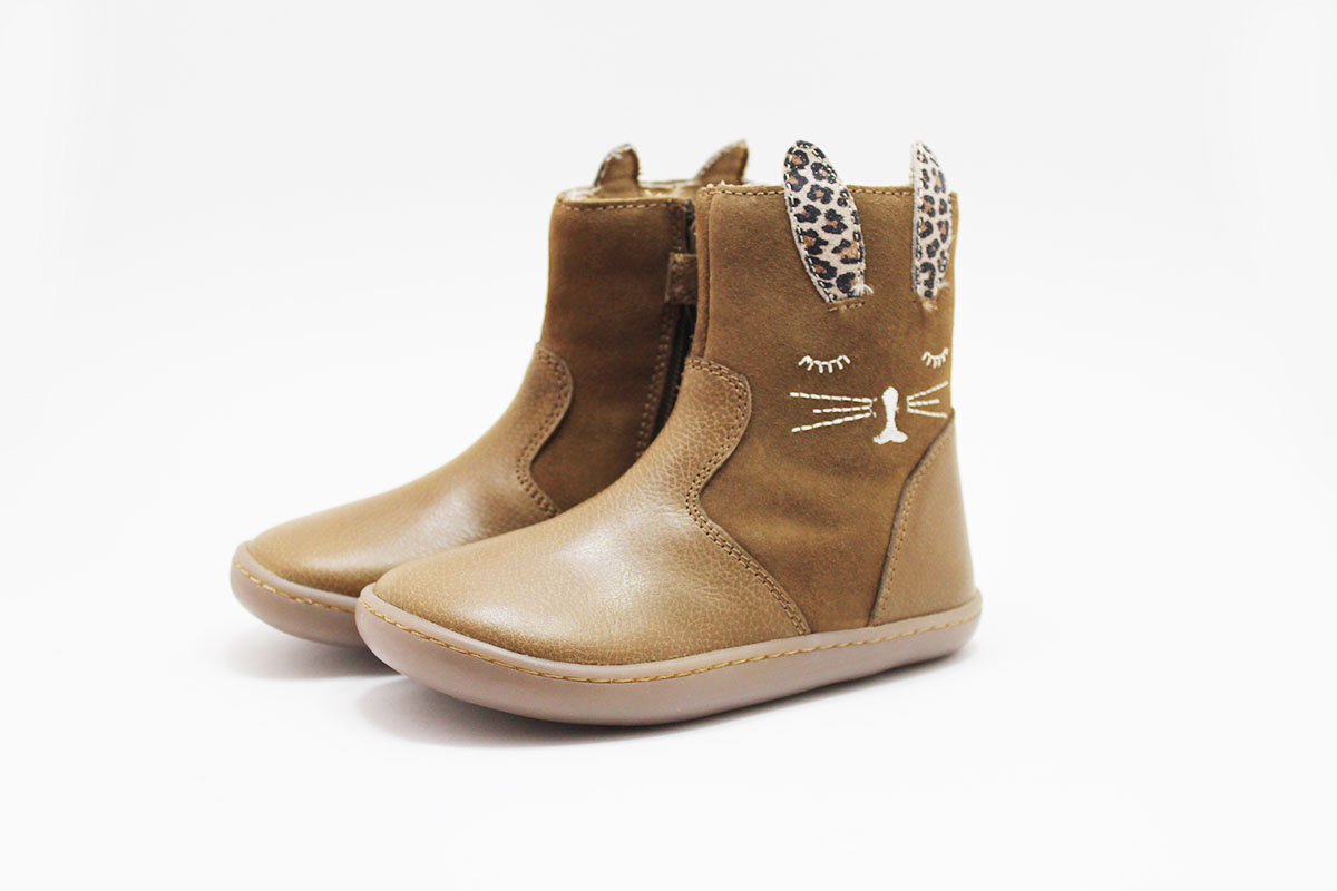 Bota respetuosa niña gatito Barefoot by Chetto - Imagen 8