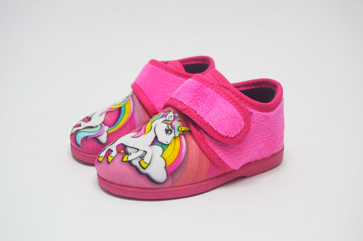 Zapatilla casa unicornio rosa niña sin cordones