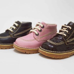 Botita cordones estilo militar niña