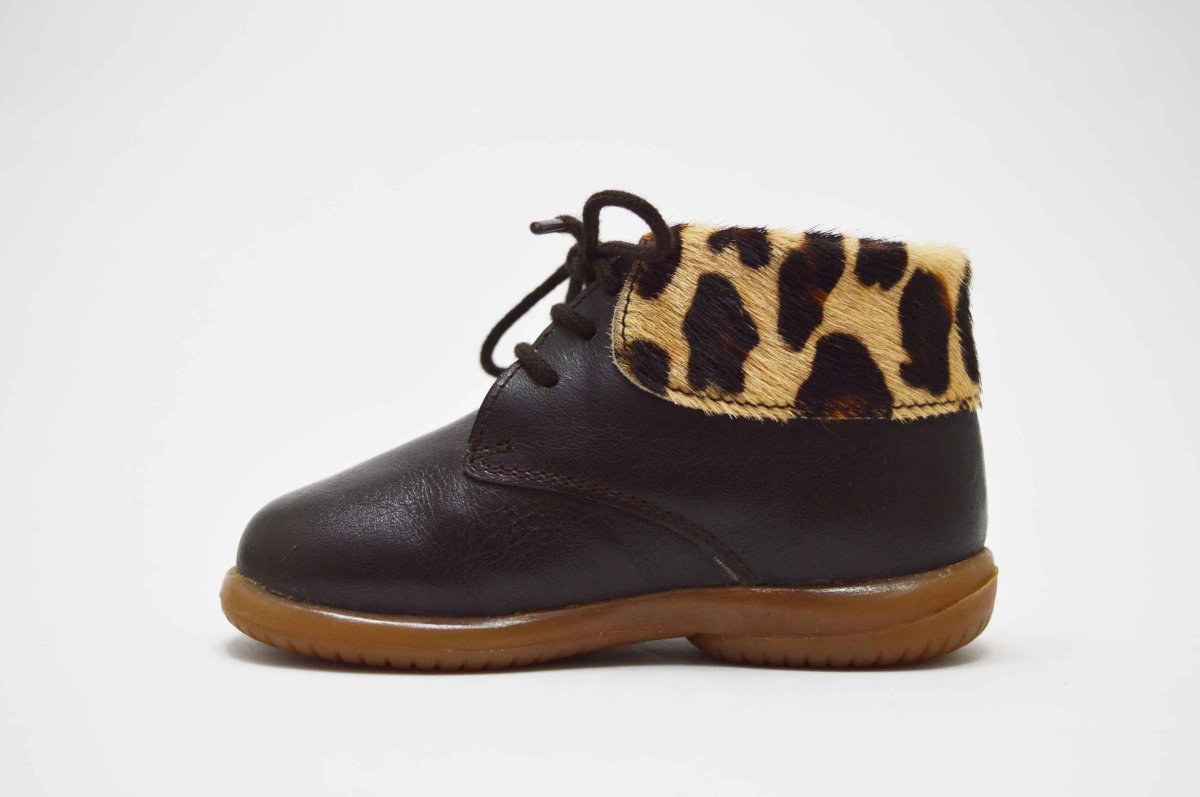 Botita cordones leopardo niña - Imagen 4