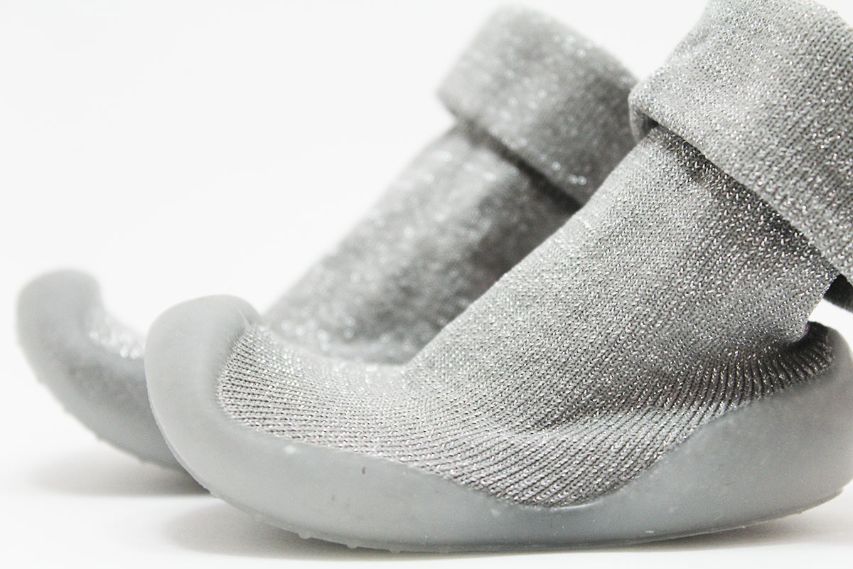 Calcetines con suela brillo gris - Imagen 4