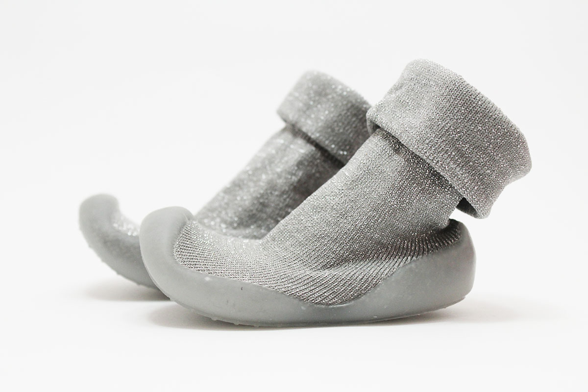 Calcetines con suela brillo gris - Imagen 5