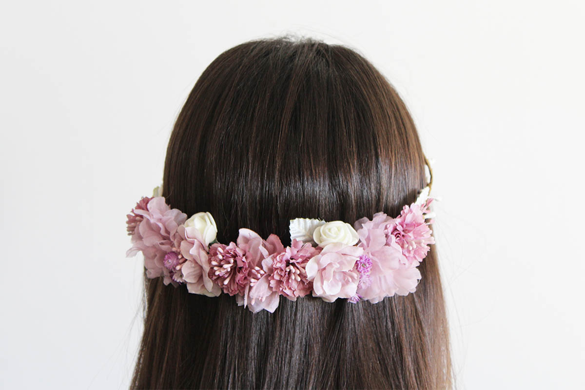Corona ceremonia niña tonos rosa palo malva - Imagen 2