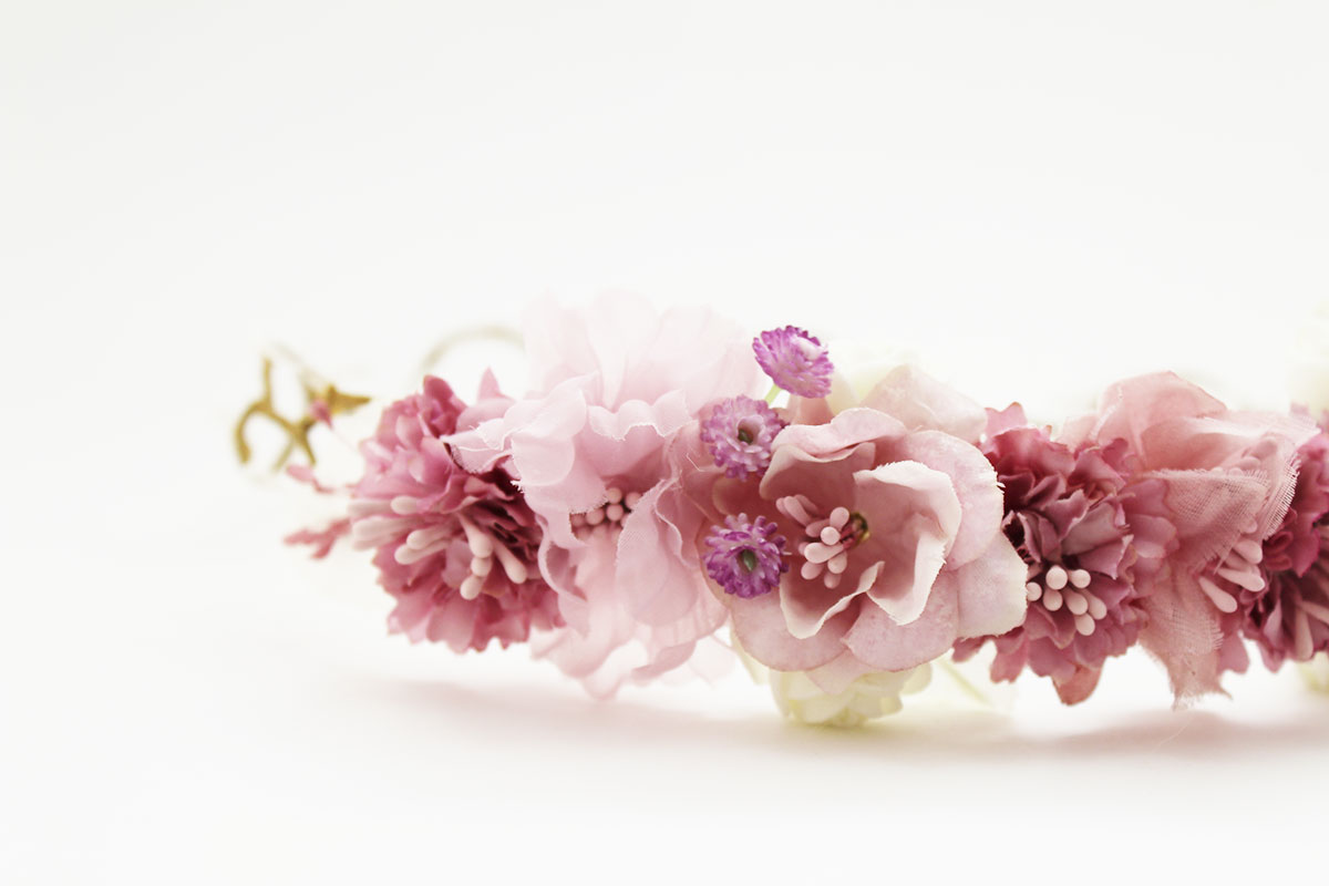 Corona ceremonia niña tonos rosa palo malva - Imagen 7