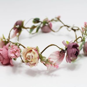 Coronas de flores tonos rosa para ceremonia