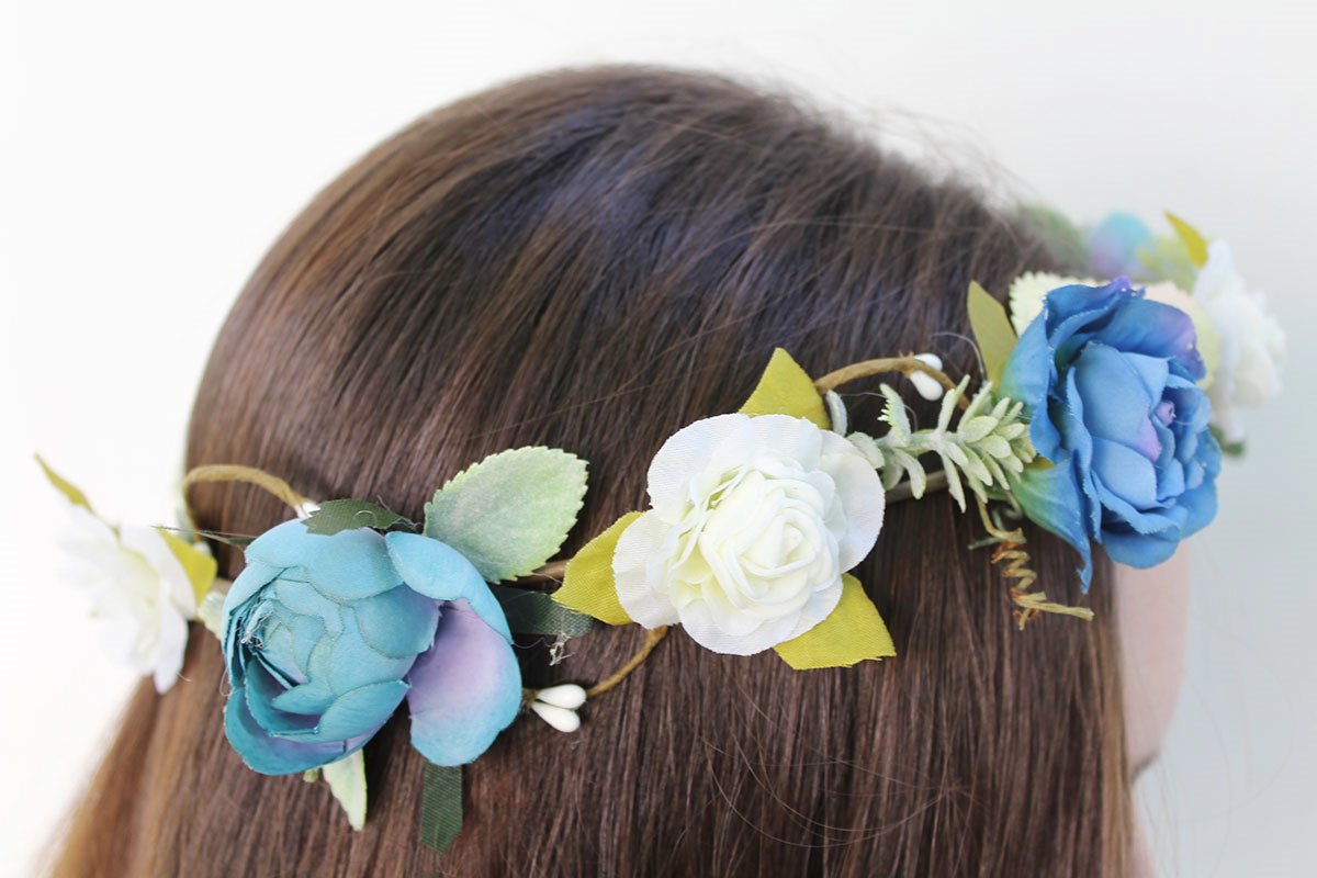 Coronas de flores azules para ceremonia - Imagen 5