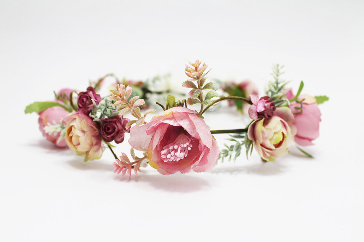 Coronas de flores rosa para comunión - Imagen 8