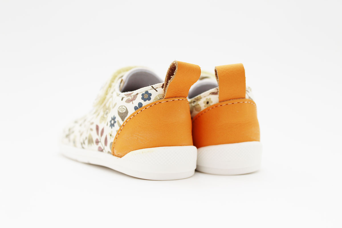Deportivos estampado beige Ariel Blanditos by crios niña - Imagen 7