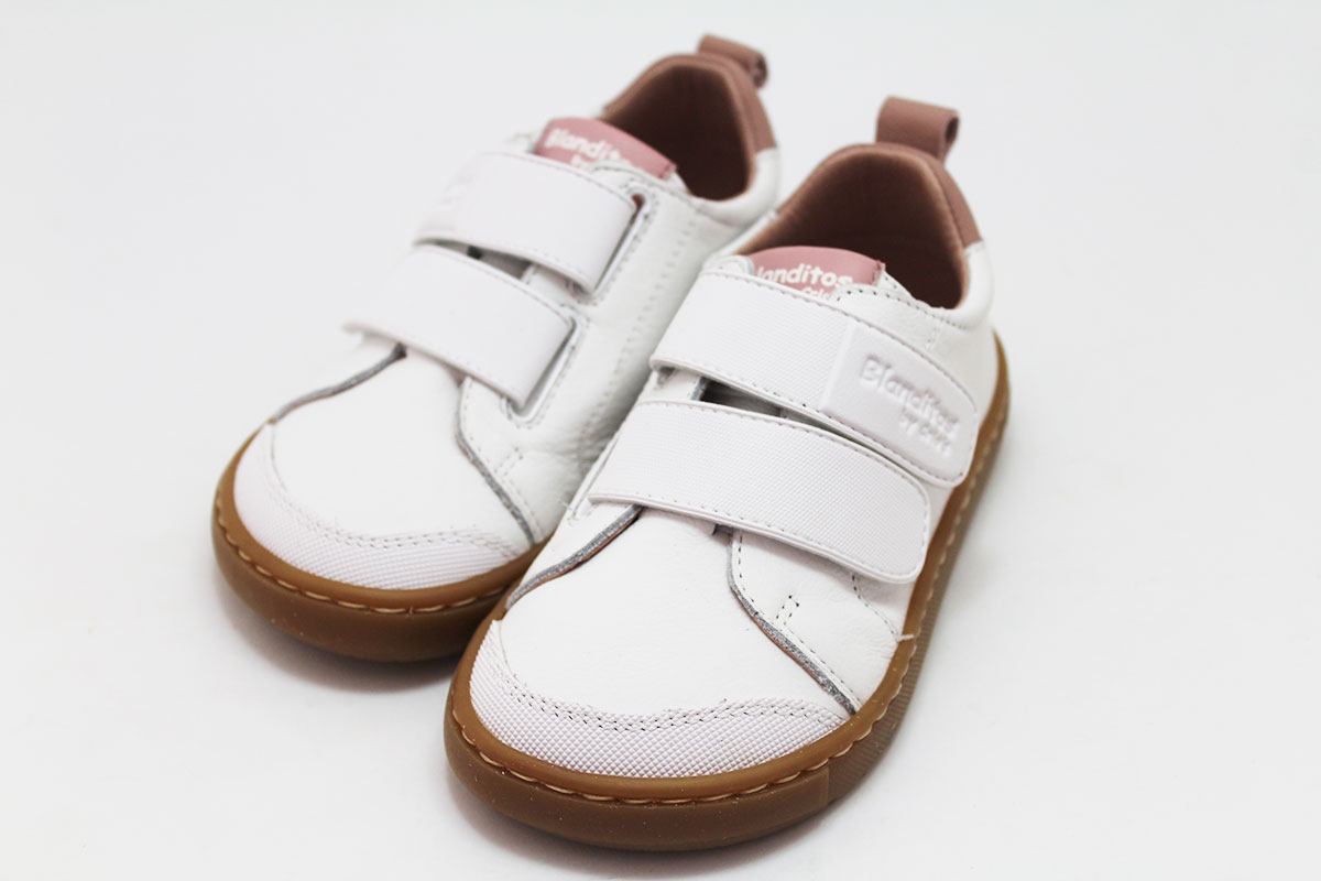 Deportivo Blanditos by Crios blanco rosa suela caramelo - Imagen 4
