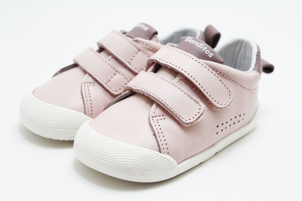 Deportivos rosa Blanditos by Crios niña - Imagen 2