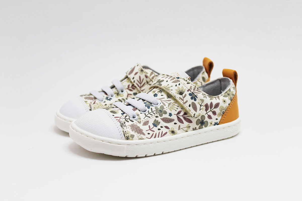 Deportivos Venecia estampado flores Blanditos - Imagen 3
