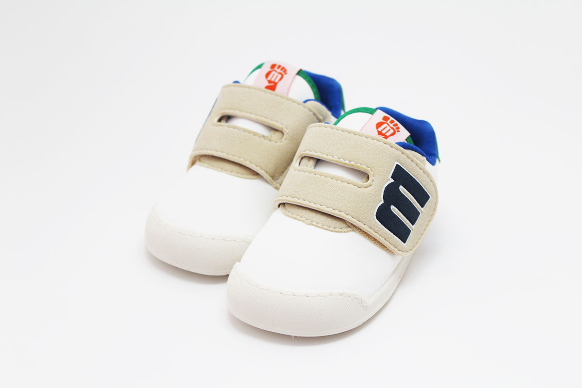 Zapatilla deportiva respetuosas colores Mustang - Imagen 4