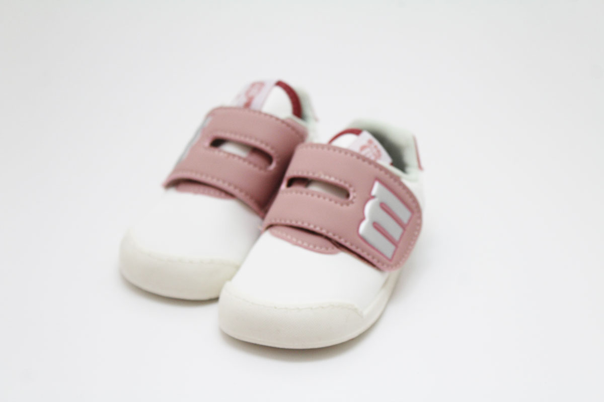 Zapatilla deportiva respetuosas colores Mustang - Imagen 8