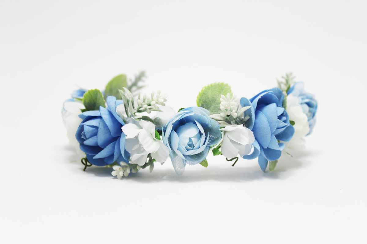 Diadema flores azul blanco ceremonias - Imagen 6