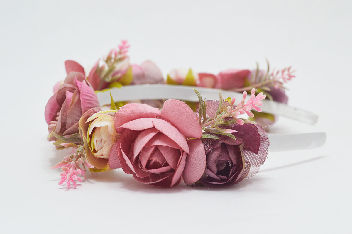 Diadema flores rosa comunión niña - Imagen 3