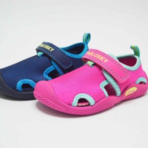 Escarpines neopreno ajustables Pablosky