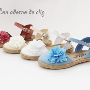 Esparteña niña planas flor clip al tono ceremonias