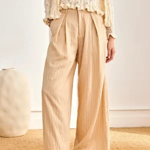 PANTALÓN RAYA DIPLOMÁTICA PINZAS HERA CAMEL