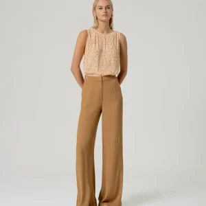 PANTALÓN ECOVERO TIRO MEDIO RECTO CAMEL