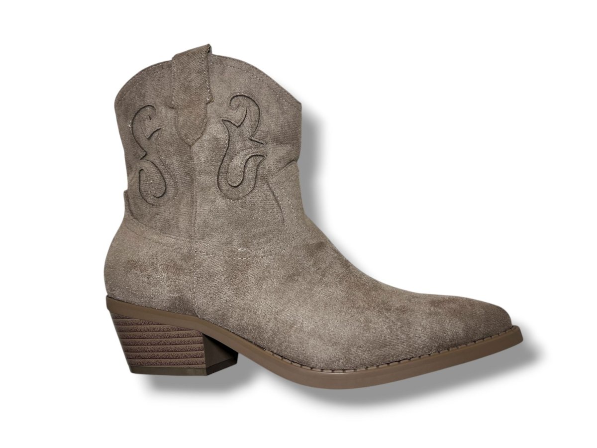Y9651 Botín para señora en antelina con cremallera lateral de color khaki - Imagen 2
