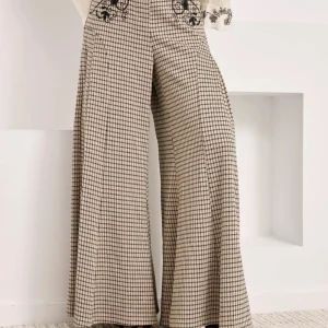 PANTALÓN PALAZZO CUADROS CON BORDADOS IVORY