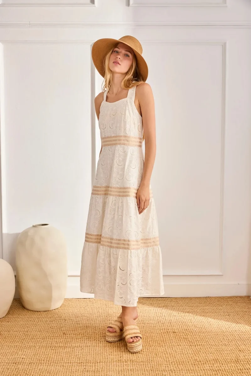 VESTIDO PAISLEY BORDADOS Y CALADOS BLANCO