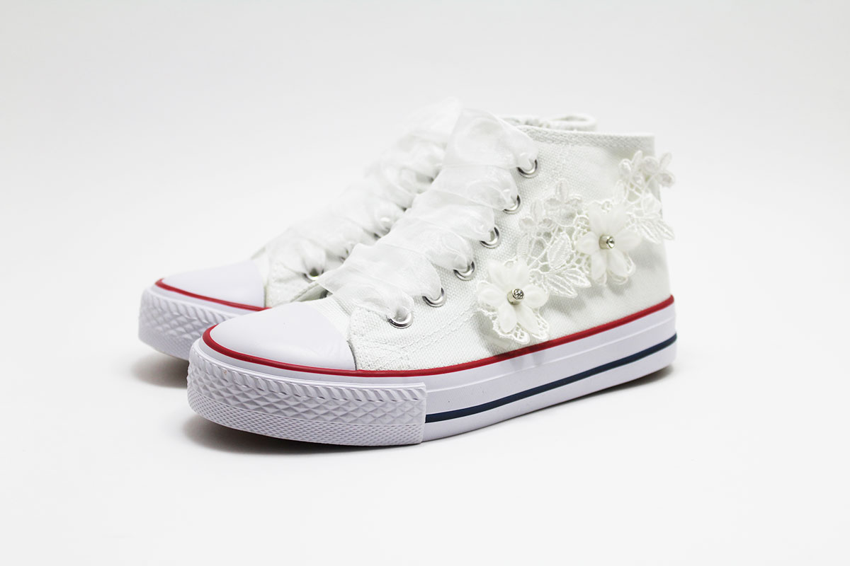 Zapatillas comunión blanca flores perlas - Imagen 4
