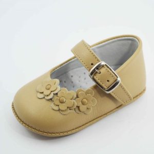 Mercedita camel flor bebé