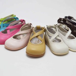 Mercedita correas cruzadas piel niña