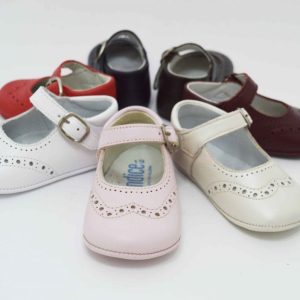 Zapato mercedes sin suela con picado
