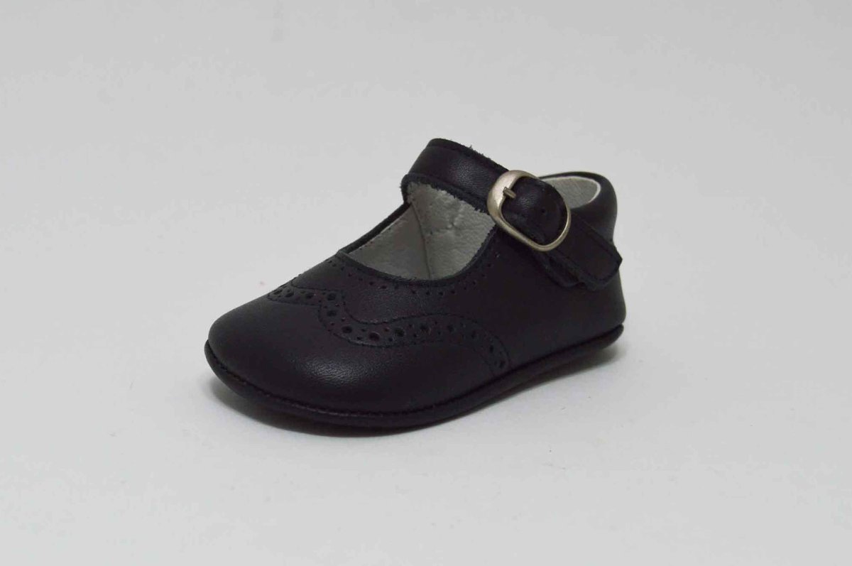 Zapato mercedes sin suela con picado - Imagen 8