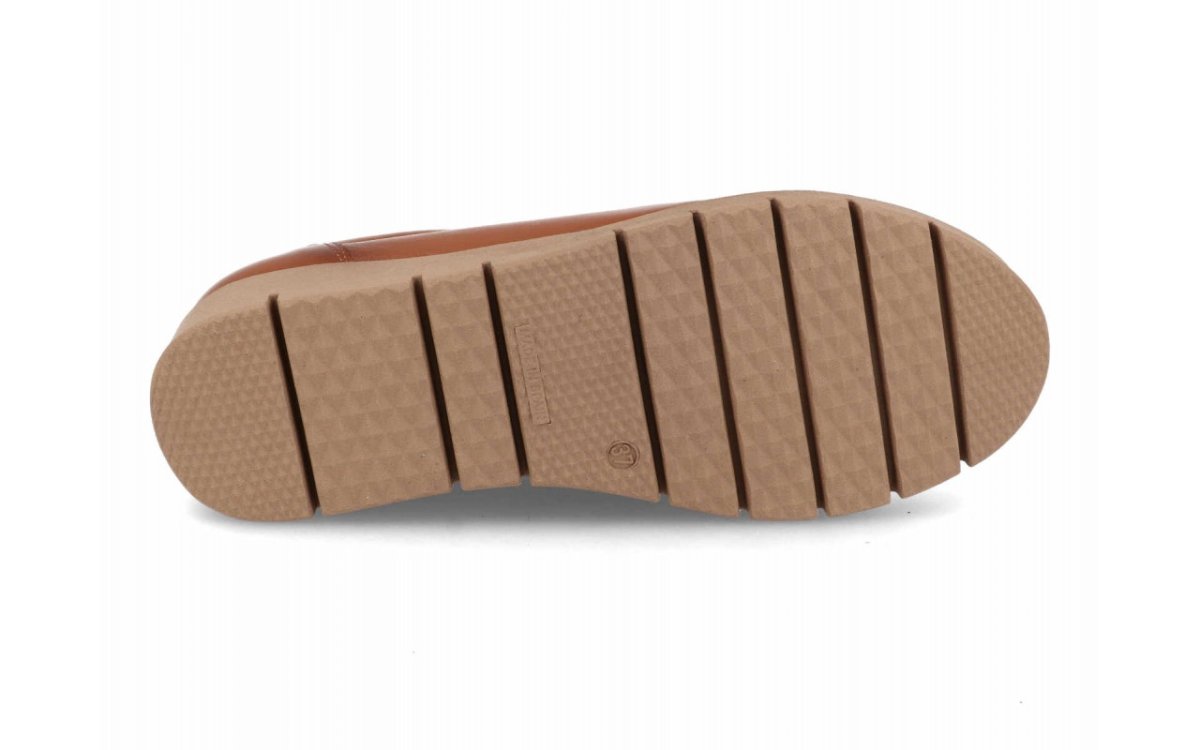 Zapato de piel para mujer modelo 122 color Marrón con cordones elásticos y plataforma confort - Imagen 6