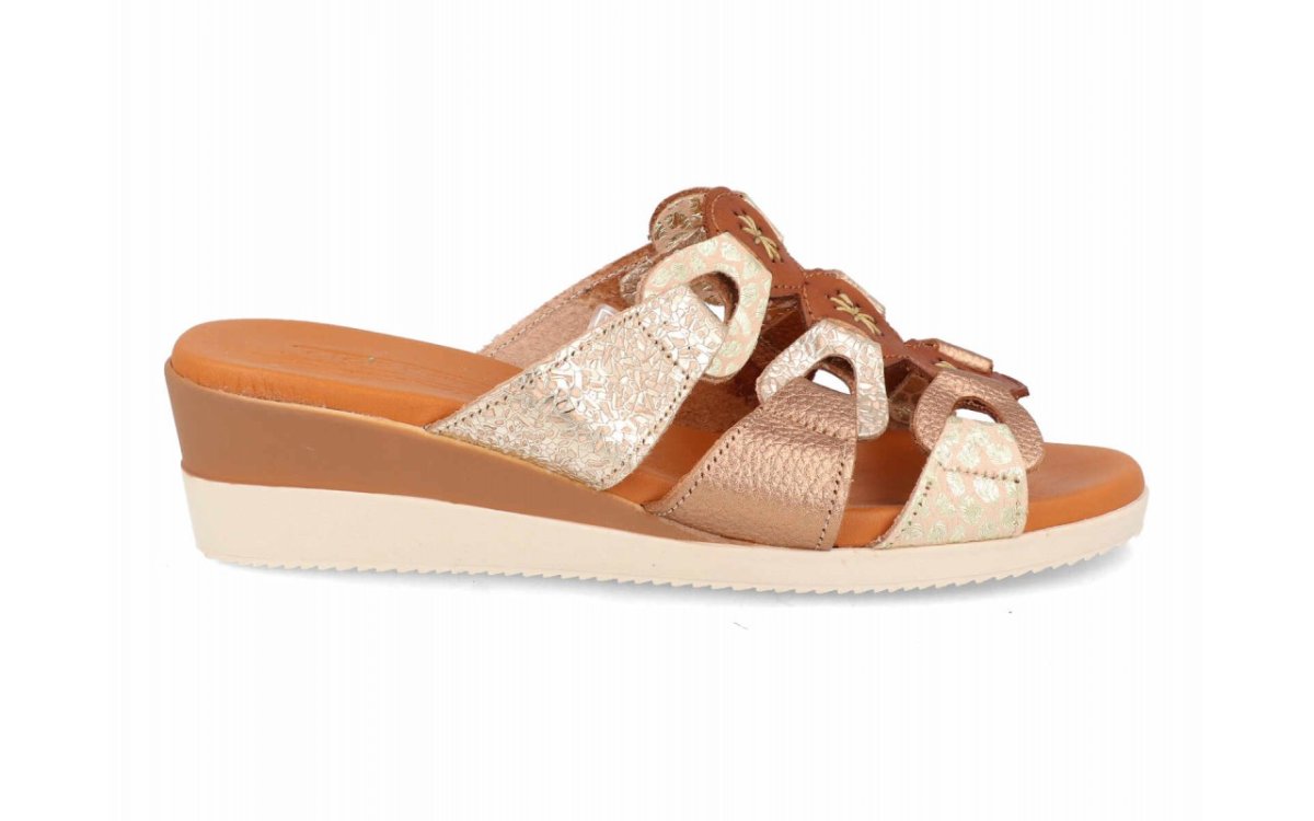 Sandalia de piel para mujer modelo 135 en Marrón/Beige tipo pala con diseño animal print - Imagen 3