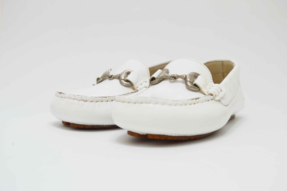 Mocasin blanco hebilla metalica - Imagen 4