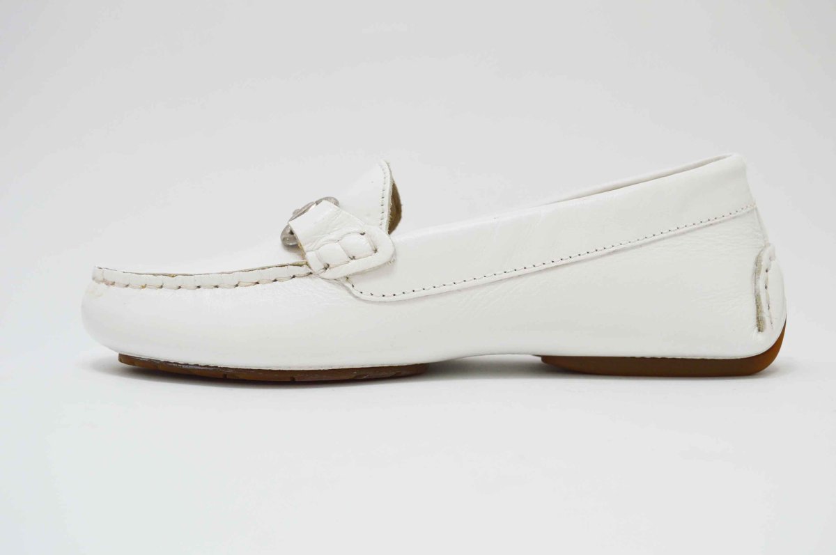 Mocasin blanco hebilla metalica - Imagen 6