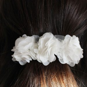 Pasador flores blanco ceremonia niña