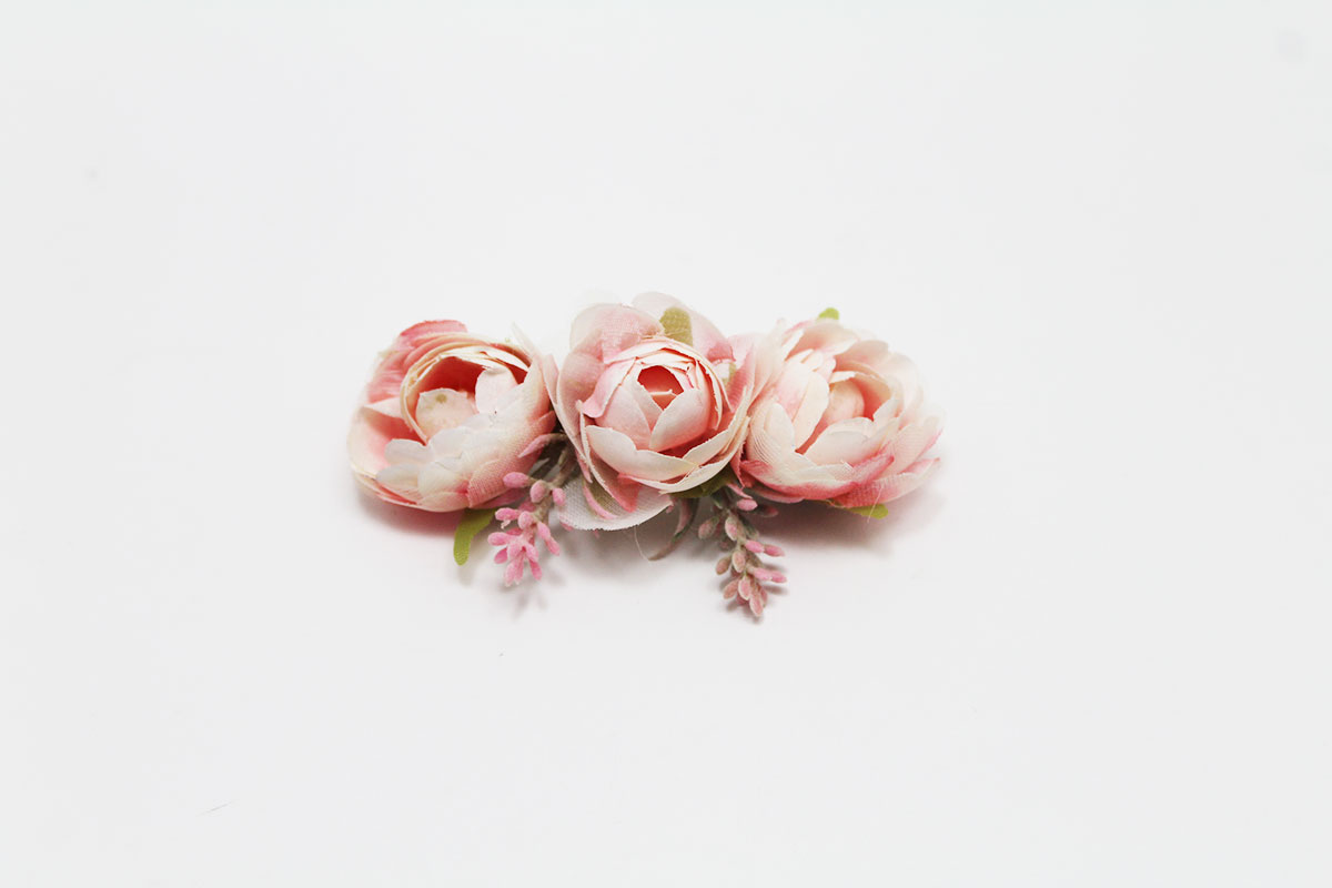 Pasador flores ceremonia beige rosa niñas