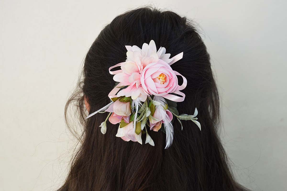 Broche/pasador flores rosa niña - Imagen 3