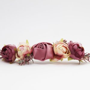 Pasador flores tonos rosa palo niña