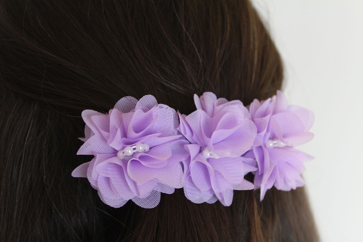 Pasador flores malva perla niñas - Imagen 5