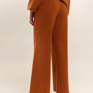 PANTALÓN FLARE PUNTO CANELA