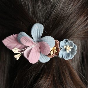Pinza pelo flores hoja ceremonia niña